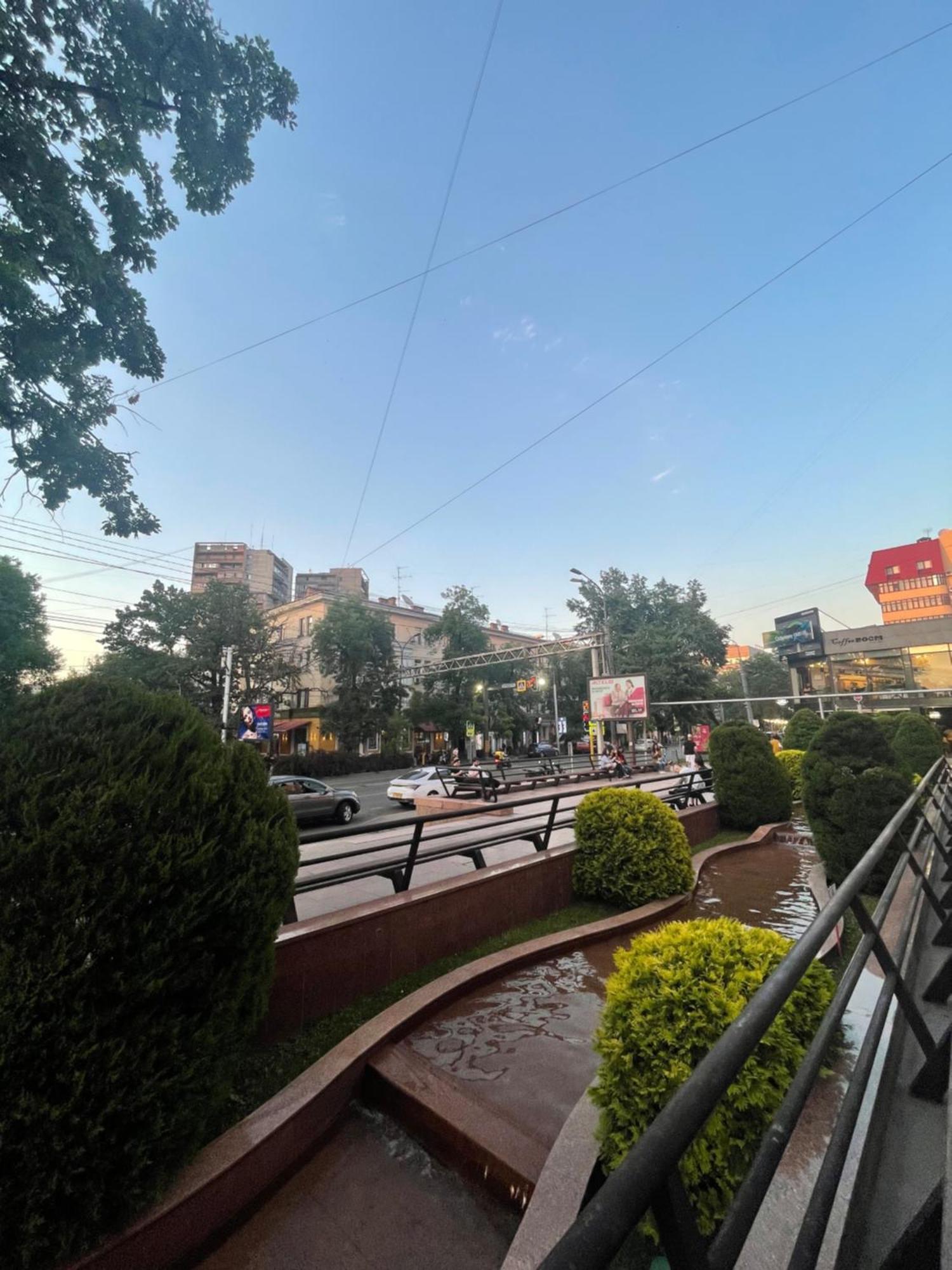 Двухкомнатная Квартира На Арбате الماتي المظهر الخارجي الصورة